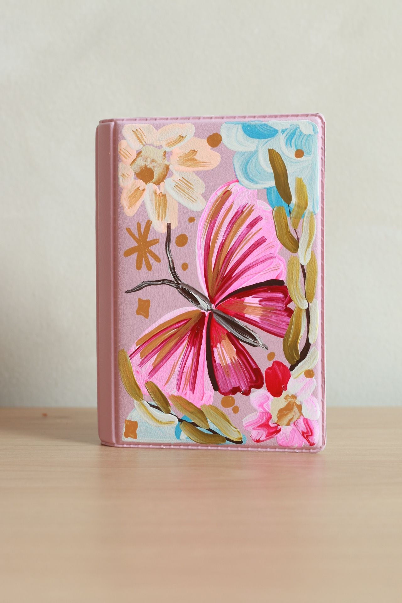 PORTA PASAPORTE Alas Marinas Pink
