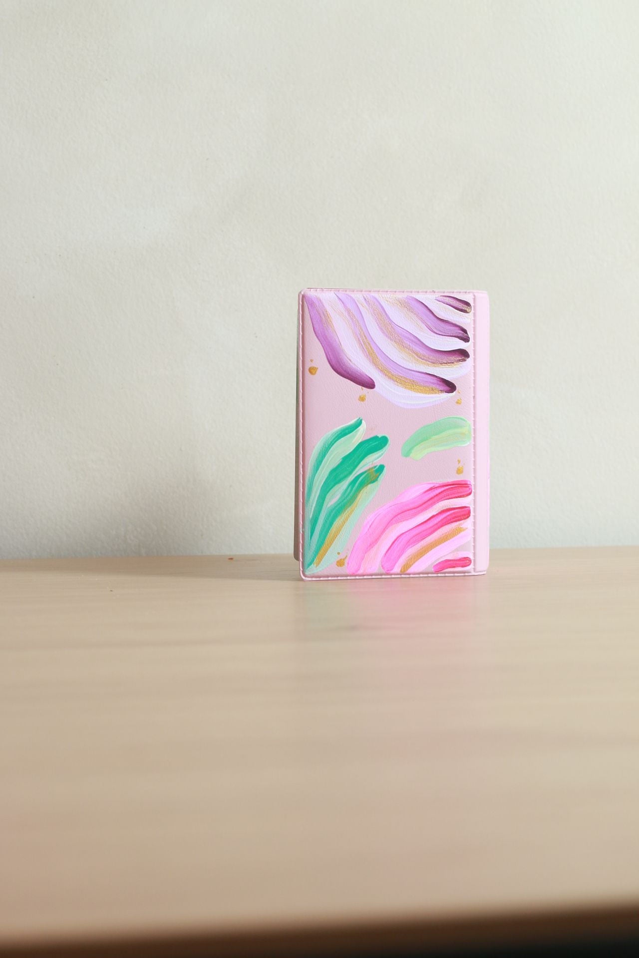 PORTA PASAPORTE Colibrí Pink