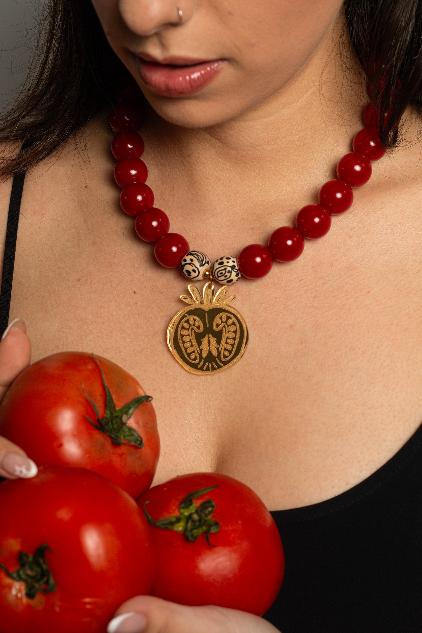 Collar Tomate Concordia